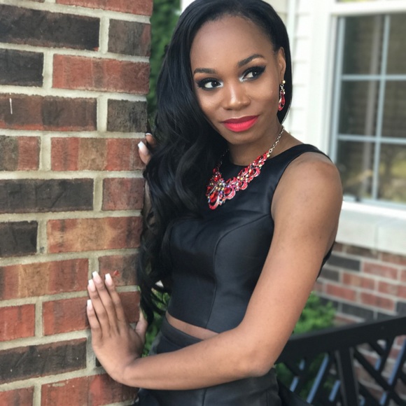 STUNNING Sherri Hill Style #51027. Only worn once, accessories can be included! - Picture 3 of 3